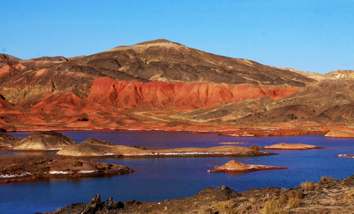 嘉峪关黑山湖